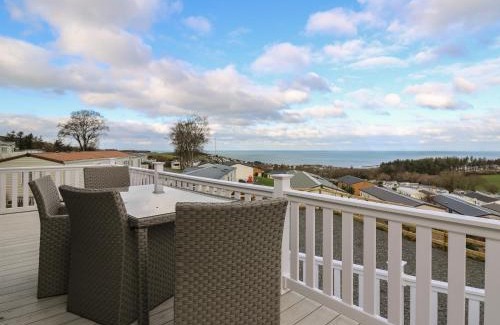 Borth Casa | McAuliffe Lodge