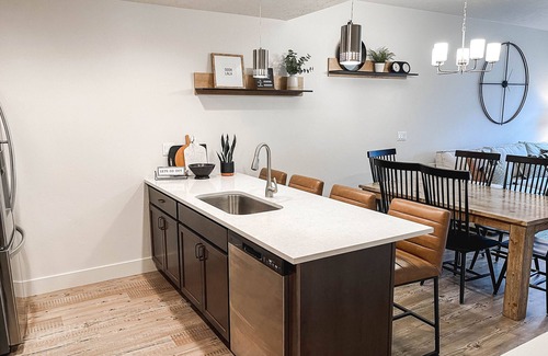 McCall Casa | McCall Vacay Getaway - New Townhome - Sleeps 10, 5 Beds and 3 Bathrooms