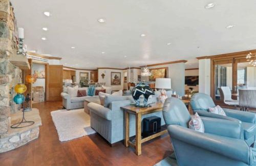 Highlands Townhomes Apartamento | McCoy Peak 305 by East West Hospitality