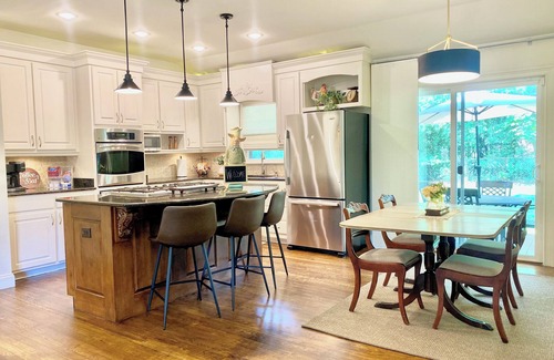 Inman Casa | McCullough Park - Charming 3-bedroom house with WiFi and AC in Stockbridge