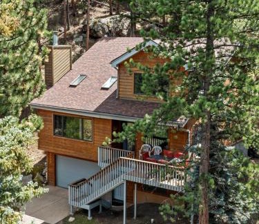 Aspen Brook Casa | McDermott Base Camp Vacation Rental by Estes Park Homes home