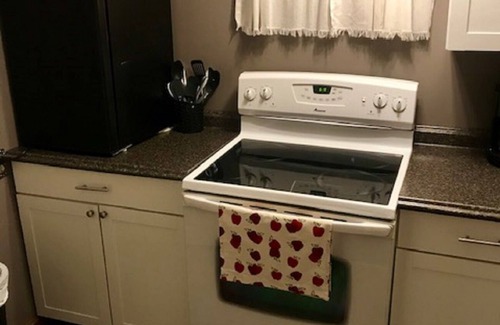 Glouster Casa | McDonald Inn: a 15 minutos de la Universidad de Ohio, a 25 minutos de Hocking Hills
