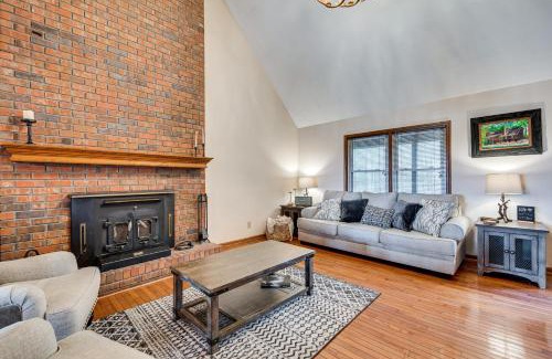 McDonough Casa | McDonough Escape with Private Hot Tub and Game Room!