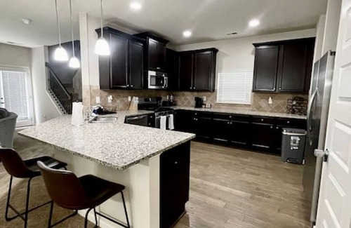 McDonough Casa | McDonough Home Away from Home with Yard, Patio, WiFi, Near Atl Motor Speedway!
