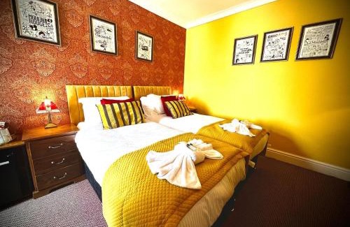 North Shore Hotel | McGraths Hotel & Public Bar