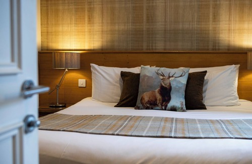 Pitlochry Hotel | McKays Hotel Bar & Restaurant