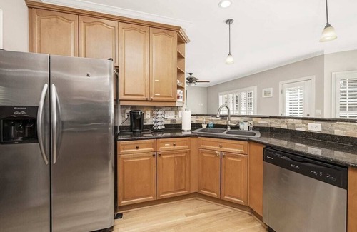 Charlotte Casa | McKee Manor- South CLT/Matthews-3000 Sq Ft