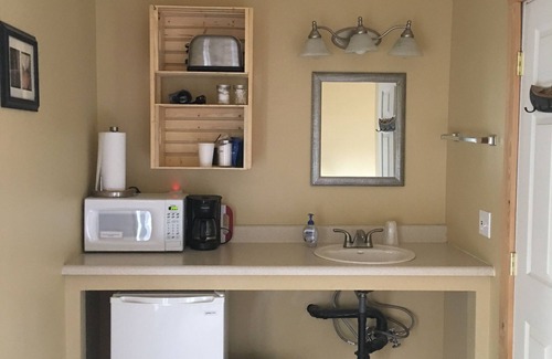 McKinley Park Cabina | McKinley Creekside Cabins