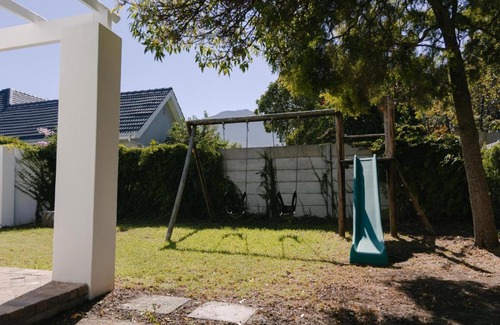 Somerset West Casa | McLeod's & Stuart's Cottage