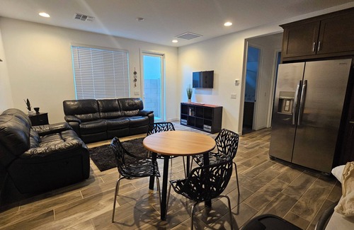 Goodyear Apartamento | Mdern 1 Bedroom apartment perfect for Spring Training season,Nascar races events