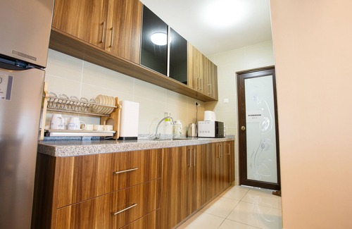 Setia Tropika Apartamento | Mdm Woon's at D'Secret Garden