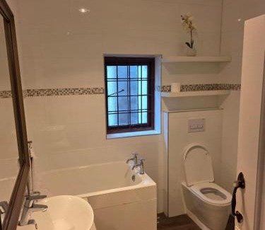Pinelands Casa | Mead, Pinelands