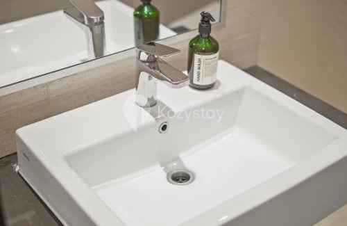 Kebon Jeruk Apartamento | Meadow by Kozystay - Newly Renovated - Kebon Jeruk