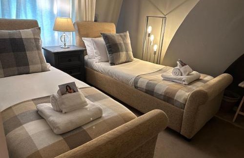 Harnham Casa | Meadow Cottage
