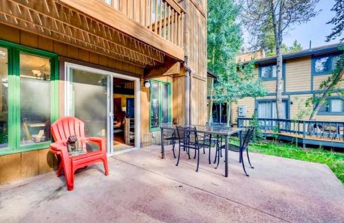 Frisco Casa | Meadow Lodge - Dog Friendly!