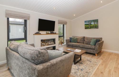 Lifton Casa | Meadow Lodge