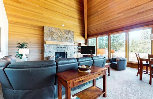 Black Butte Ranch Casa | Meadow's Edge