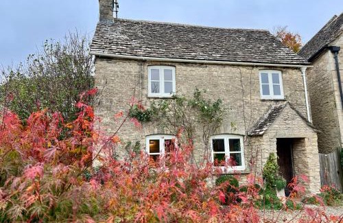 Chedworth Casa | Meadow View Cottage