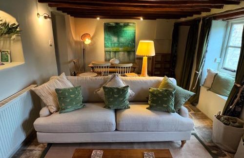 Chedworth Casa | Meadow View Cottage