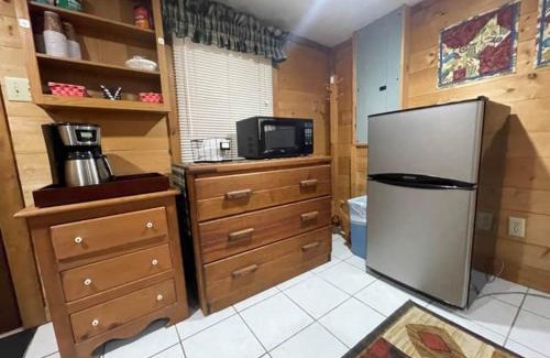 Bryson City Casa | Meadowbrook, a spacious 3-bedroom cabin in Bryson City, NC, perfect for up to 8 guests.