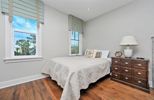 Watercolor Villa | Meant To Be - 1258979