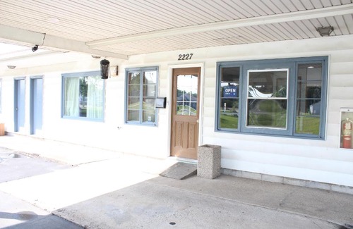 Sandusky Hotel | Mecca Motel Sandusky