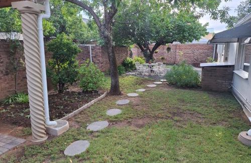 Komani Casa | Mechell's Accomodation