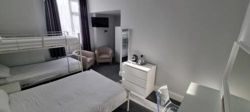 Shanklin Hotel | Medehamstede Hotel