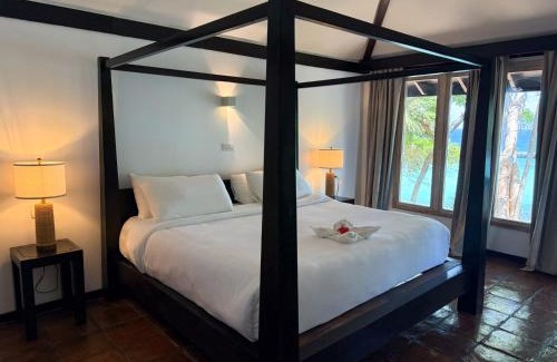 Roatan Complejo | Media Luna Resort & Beach Club