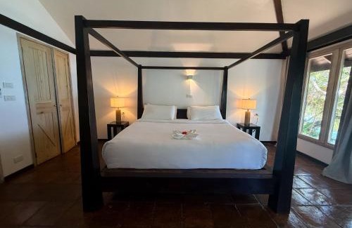 Roatan Complejo | Media Luna Resort & Beach Club