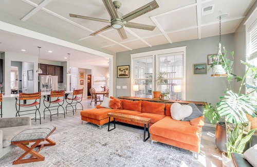 Moncks Corner Casa | Media Room & Yard: Modern Moncks Corner Home