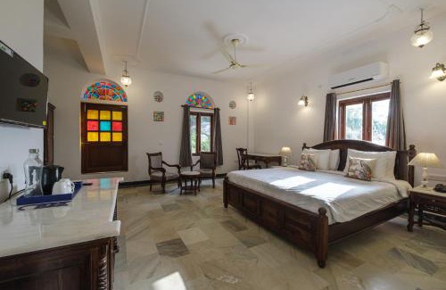 Jaipur District Hotel | Medieval Palace , Kalwar