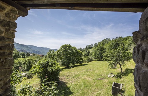 Pescia Casa | Cortijo medieval toscano con maravillosas vistas