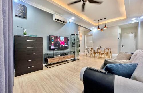 Kampung Ladang Tok Pelam Apartamento | Medina Homestay Batu Burok Beach