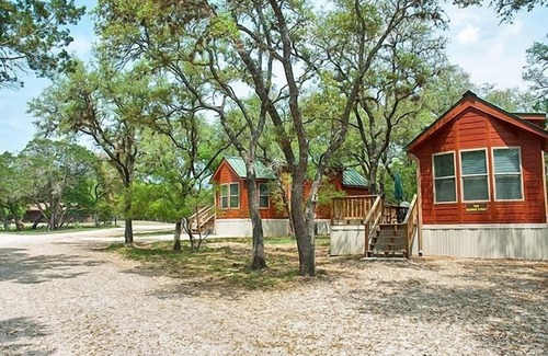 Lakehills Cabina | Medina Lake RV Campground