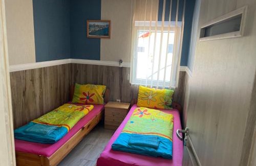 Szantod Apartamento | Mediterán Fedett Medencés Apartmanház