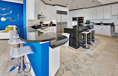 Ono Island Condominio | Mediterranean #601E | Gulf Front Condo, Pools!