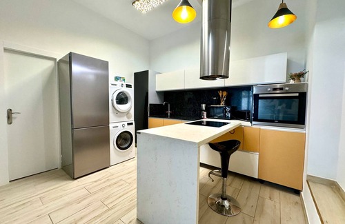 Raval Roig Apartamento | Encanto Mediterráneo en Alicante