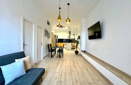 Raval Roig Apartamento | Encanto Mediterráneo en Alicante