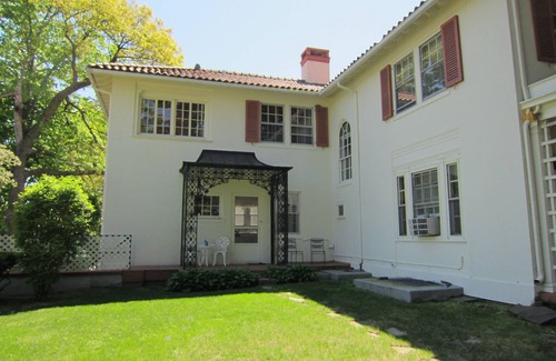 Ludlow Casa | Estilo Mediterráneo en el tranquilo barrio