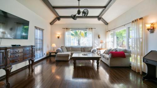 Loma Portal Casa | Mediterranean-Style Villa in Point Loma