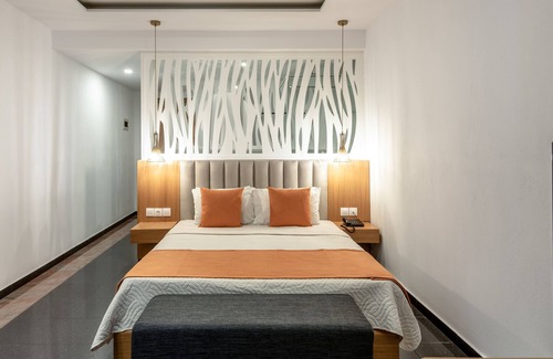 Hersonissos Centre Complejo | Mediterraneo Hotel - All Inclusive