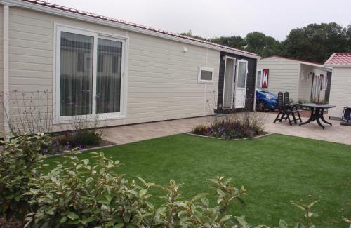 Groot Valkenisse Chalet De Esquí | Meerchalet