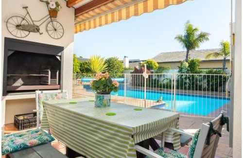 Edgemead Apartamento | Meerendal Cottage-Affordable Luxury-Private Garden with Pool & Hot Tub