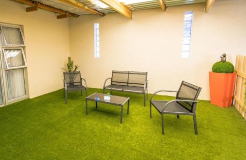 Windhoek Apartamento | Meerkat Manor Self-Catering & Accommodation Windhoek