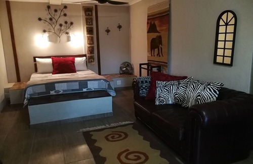Komatipoort Casa | Meerkat Manor