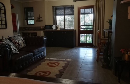 Komatipoort Casa | Meerkat Manor