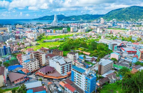 Nanai Road Hotel | Meet Holiday International Hotel-Patong 普吉岛相遇国际度假酒店-芭东店