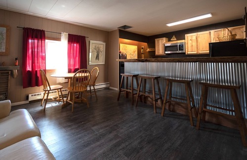 Meeteetse Casa | Meeteetse 3B/2B *Warm*Cozy* Great Views!*6 Adults+Kids under 18