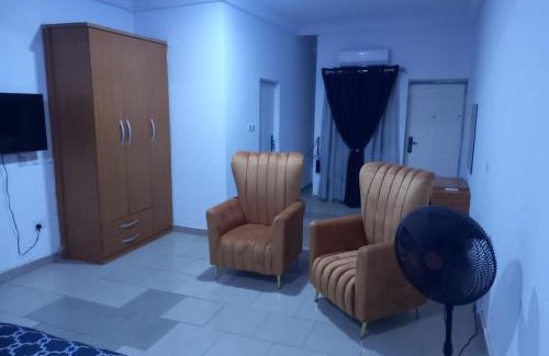 Gwarinpa Estate Hotel | Mega Pavilion Apartment Gwarinpa
